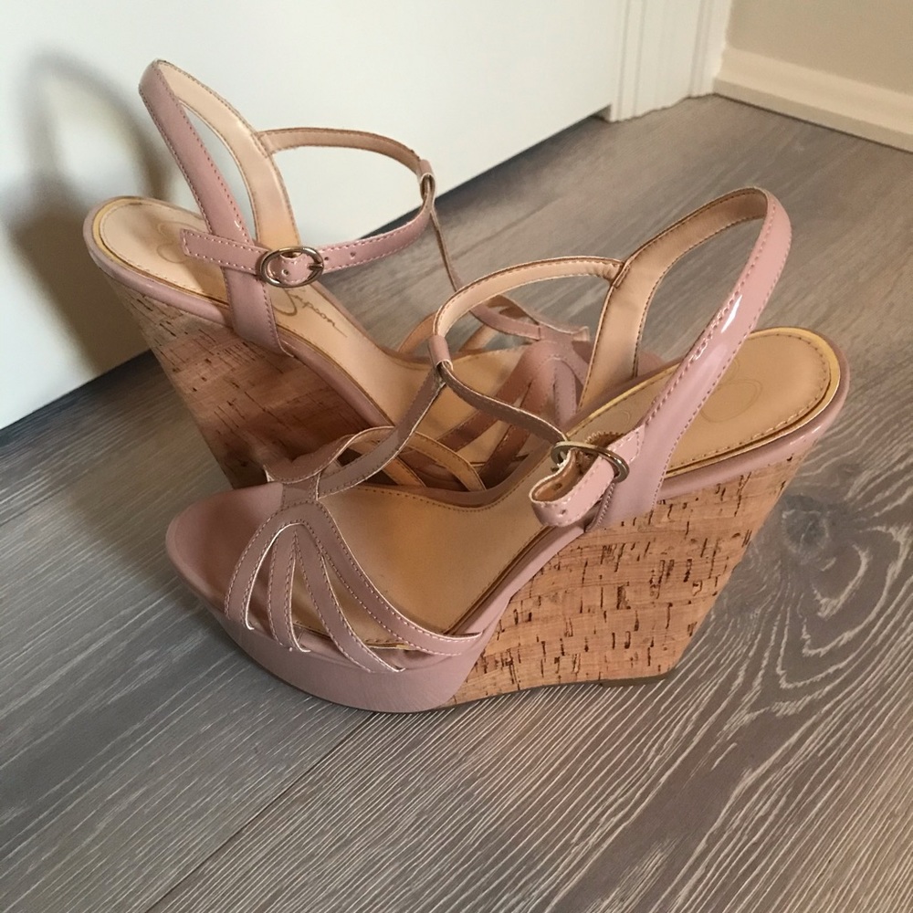 Jessica Simpson mauve wedge